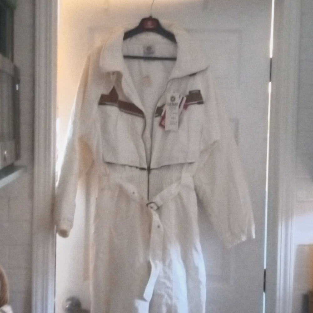 Women's Ski/Snow Suit by Colmar.